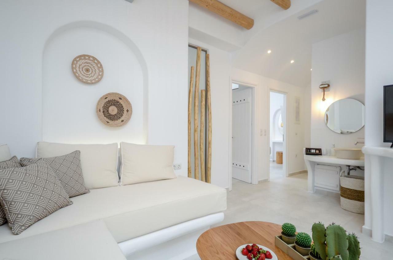 Smirida Suites Naxos City ภายนอก รูปภาพ